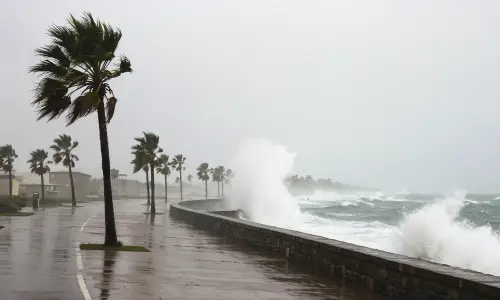 Heavy Rain and Strong Wind in the UAE