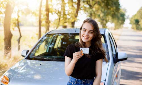 Car Insurance for 17 Years Olds in UAE