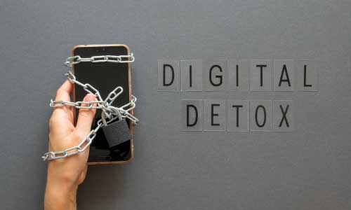 Digital Detox: Why Your Brain Needs a Break from Screens