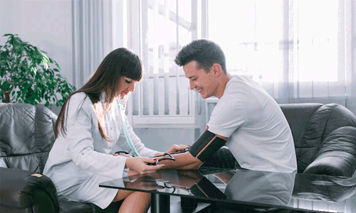 Health Insurance for Residence in the UAE in 2025