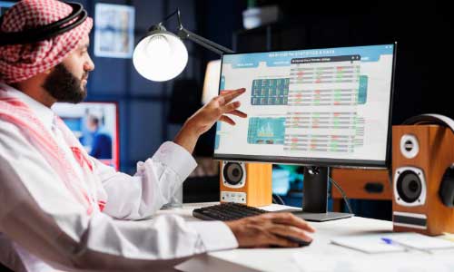 How to Make Money Online in UAE