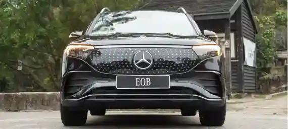 Mercedes EQB