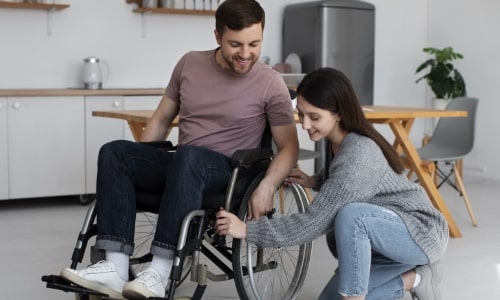 Difference Between Workers Compensation and Disability Insurance