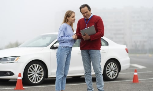 Difference Between Workers Compensation Insurance and Vehicle Insurance